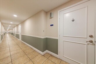 2426 SE 17th St in Fort Lauderdale, FL - Building Photo - Building Photo