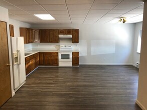 576 3 Skalkaho Hwy-Unit -576 Skalkaho Hwy, Unit #1 in Hamilton, MT - Building Photo - Building Photo