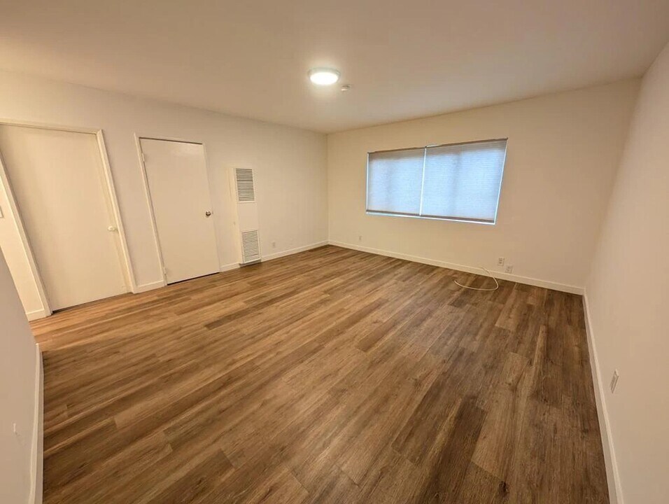 3620 Westwood Blvd in Los Angeles, CA - Building Photo