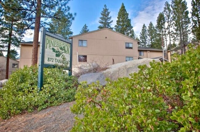 872 Tanager St, Unit 872 Tanager in Incline Village, NV - Building Photo - Building Photo