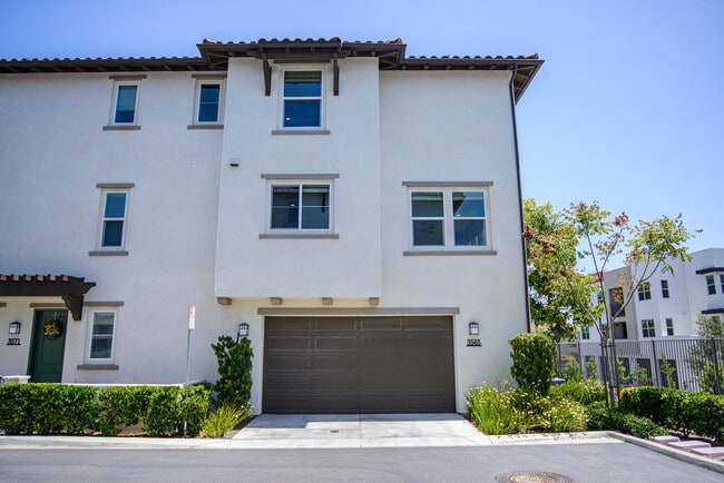3565 Brody Wy in Oceanside, CA - Building Photo - Building Photo