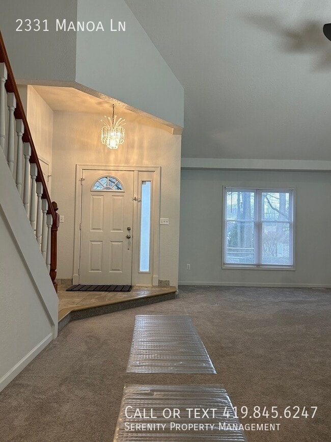 property at 2331 Manoa Ln N