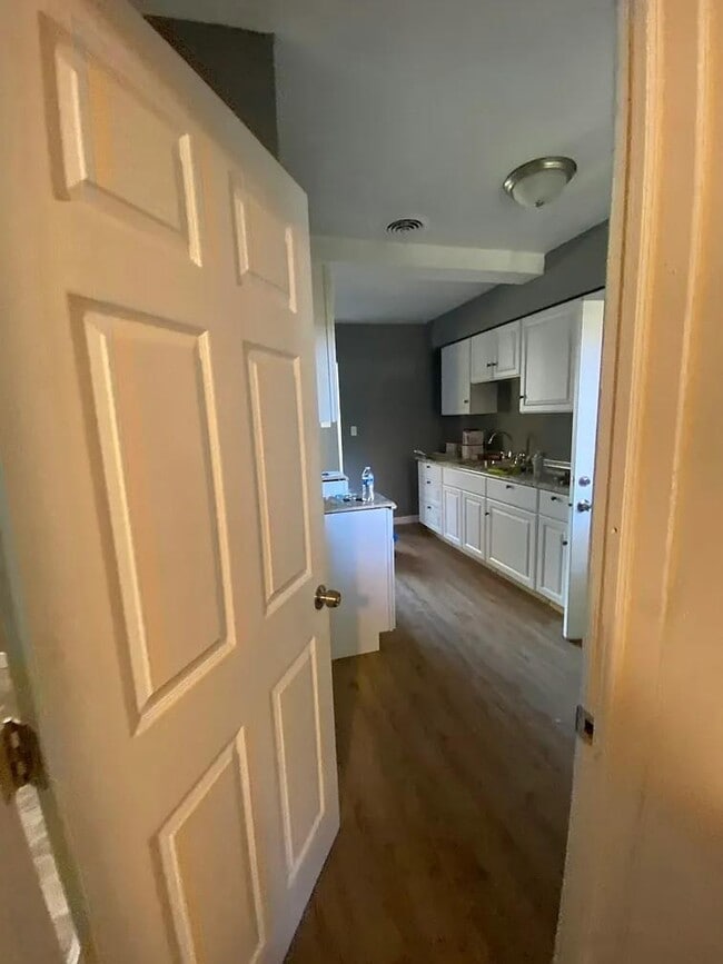 property at 933 Russell Ave