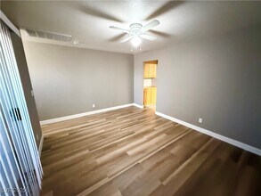 452 Comstock Ave in Pahrump, NV - Building Photo - Building Photo