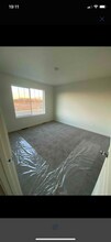 434 Mountain Bluebird Dr in Johnstown, CO - Foto de edificio - Building Photo
