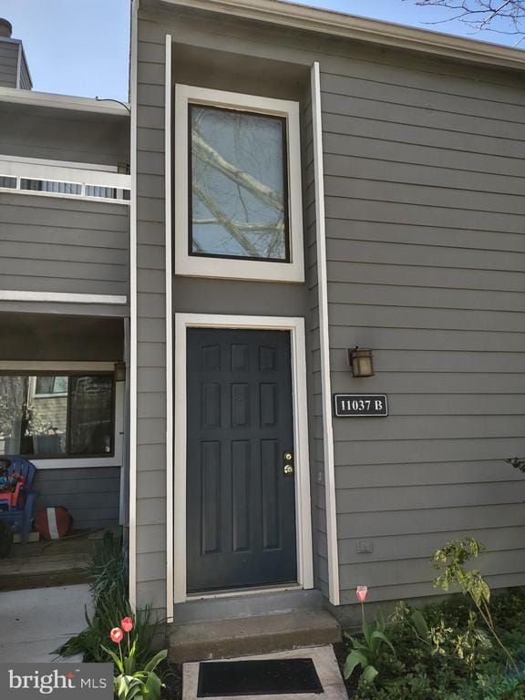 11037 Villaridge Ct