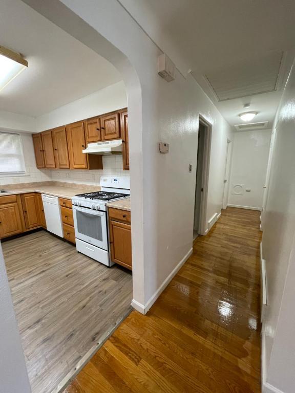 500 N Elizabeth Ave in Ferguson, MO - Building Photo - Building Photo