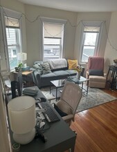 47 Mason St, Unit 1 in Somerville, MA - Foto de edificio - Building Photo
