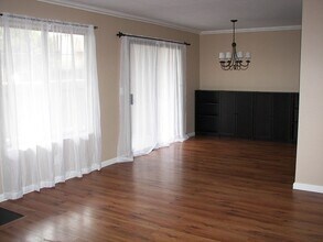 10151 Arrow Rt, Unit la Sarena in Rancho Cucamonga, CA - Building Photo - Building Photo