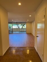 330 W California Blvd in Pasadena, CA - Building Photo - Building Photo