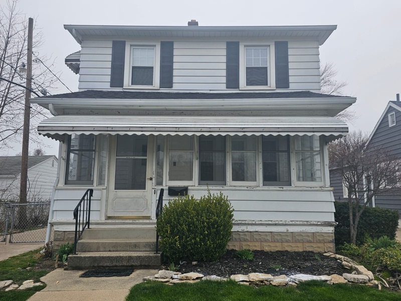 614 W Gramercy Ave in Toledo, OH - Building Photo