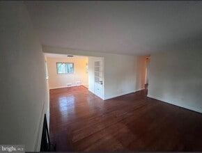 1812 N Jackson St in Arlington, VA - Foto de edificio - Building Photo