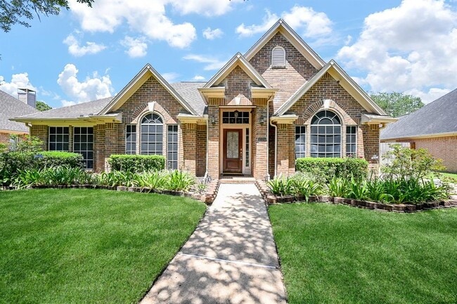 property at 1335 Remington Crest Dr
