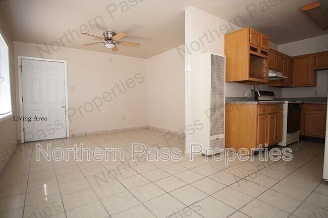 429a Emerson St in El Paso, TX - Building Photo - Building Photo