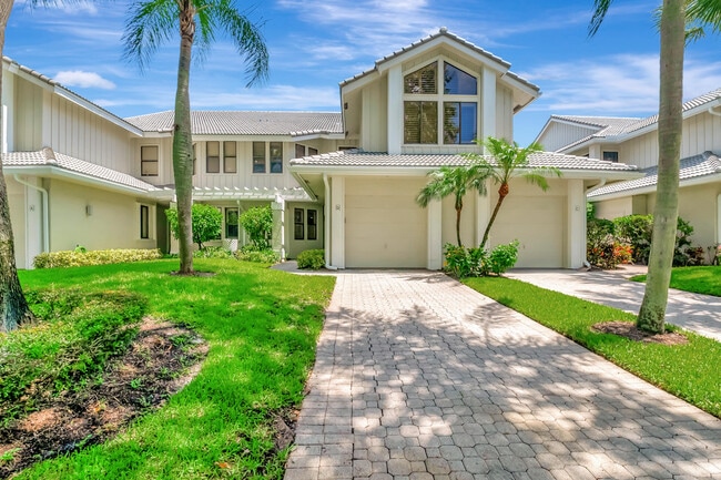 17565 Ashbourne Ln in Boca Raton, FL - Building Photo - Building Photo