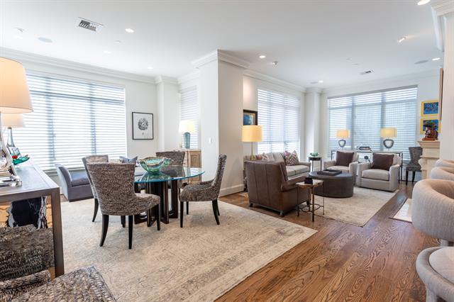 property at 2525 N Pearl St