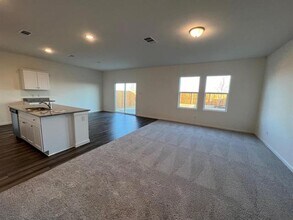 406 Forest St in Princeton, TX - Building Photo - Building Photo