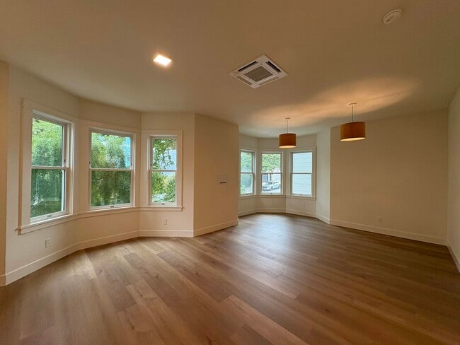 property at 1017 Stanyan St