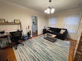 11 Braman St in Newport, RI - Building Photo