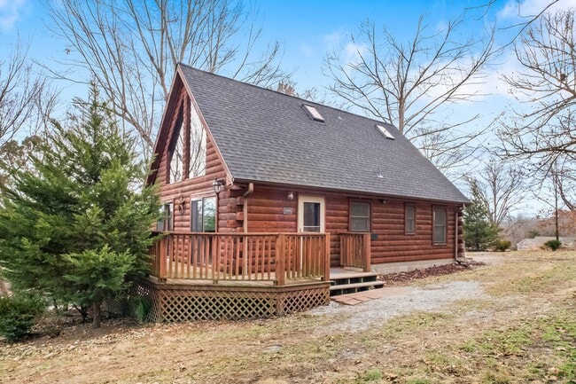 property at 15595 Lakeview Dr