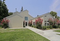 Stonebridge Apartment Homes photo'