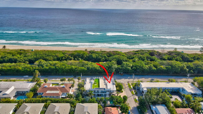 425 N Ocean Blvd in Boca Raton, FL - Building Photo - Building Photo