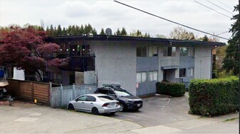 201 Laval St in Coquitlam, BC - Building Photo