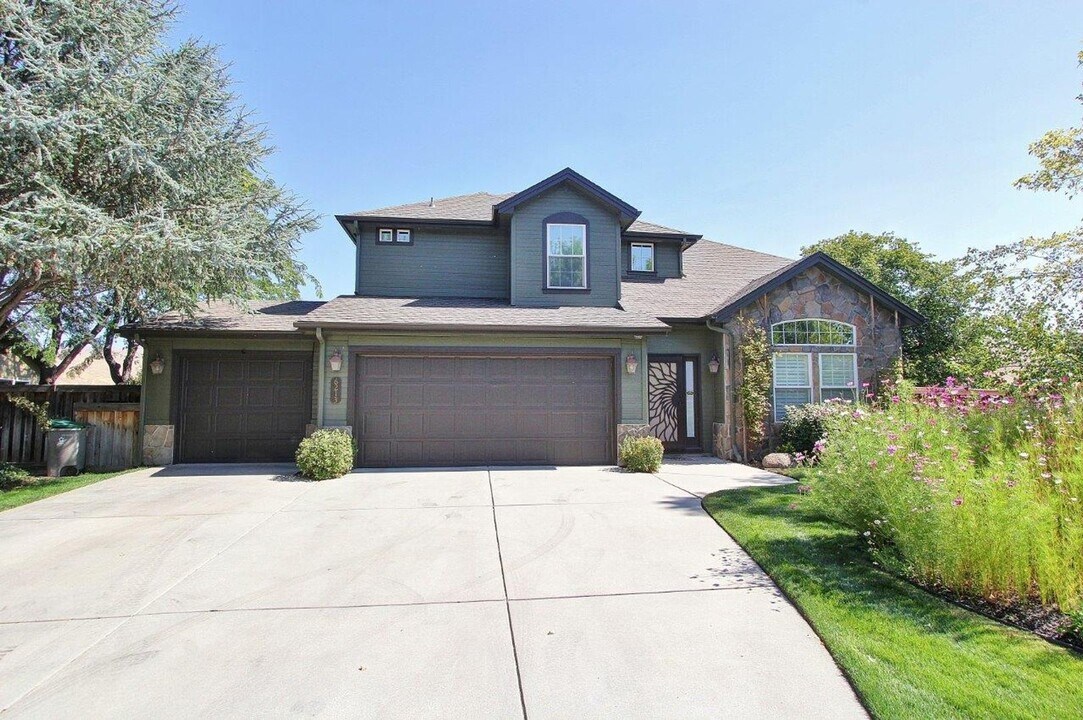 6213 S Survival Pl in Boise, ID - Building Photo