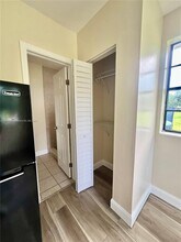 645 NW 1st St in Homestead, FL - Building Photo - Building Photo