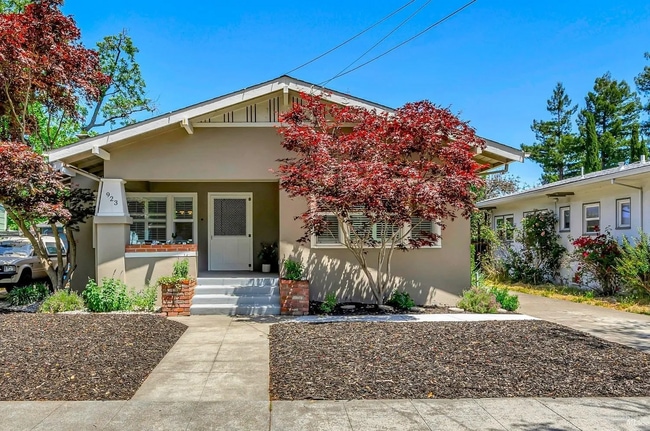 property at 923 Spencer Ave