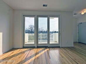 865 Arnold Ave in Point Pleasant, NJ - Building Photo - Building Photo
