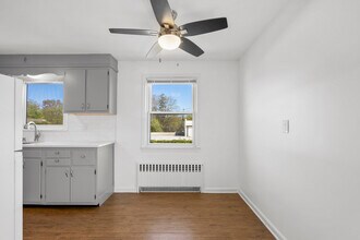 1025 Louise Ave in Mamaroneck, NY - Building Photo - Building Photo