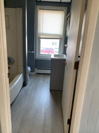 98 Japonica St photo'