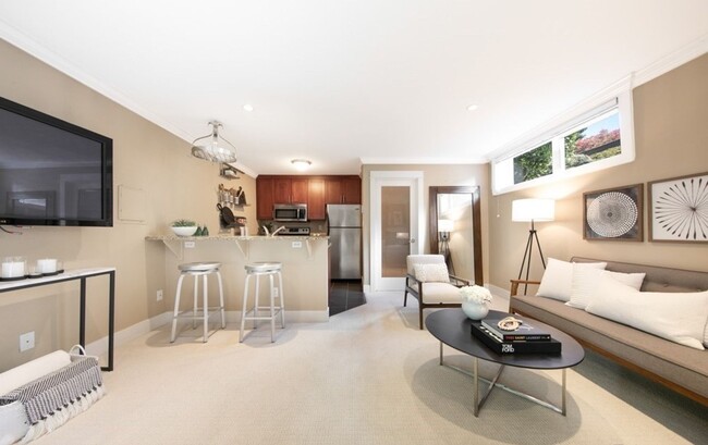 property at 337 2nd Ave S