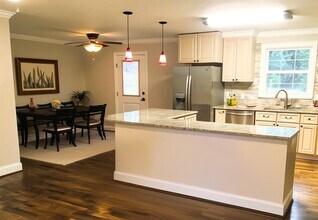 4922 Baylor Dr in Charlotte, NC - Building Photo - Building Photo