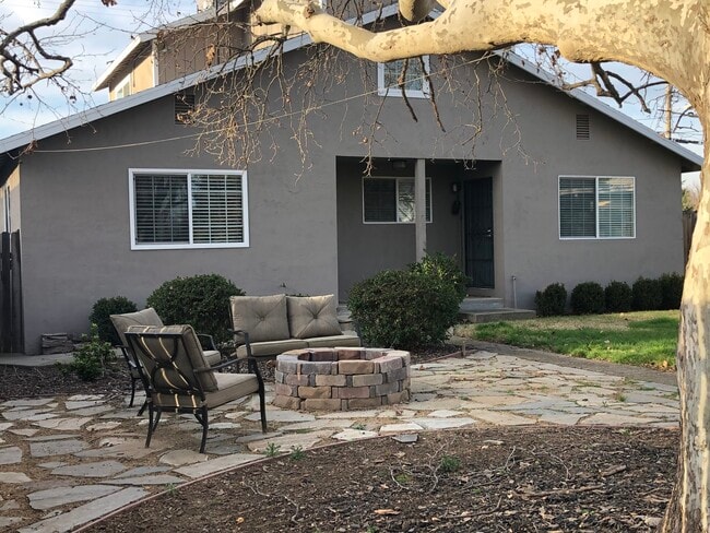 property at 943 Shearer St