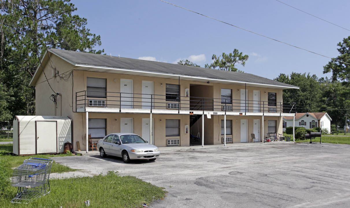 988 SW Arlington Blvd in Lake City, FL - Building Photo