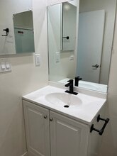 5400 Newcastle Ave, Unit 68 in Los Angeles, CA - Building Photo - Building Photo