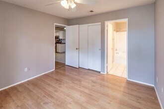 9439 Fairgrove Ln in San Diego, CA - Building Photo - Building Photo