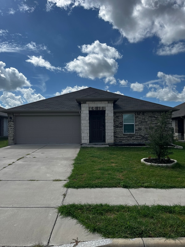 property at 5725 Shanjia Dr