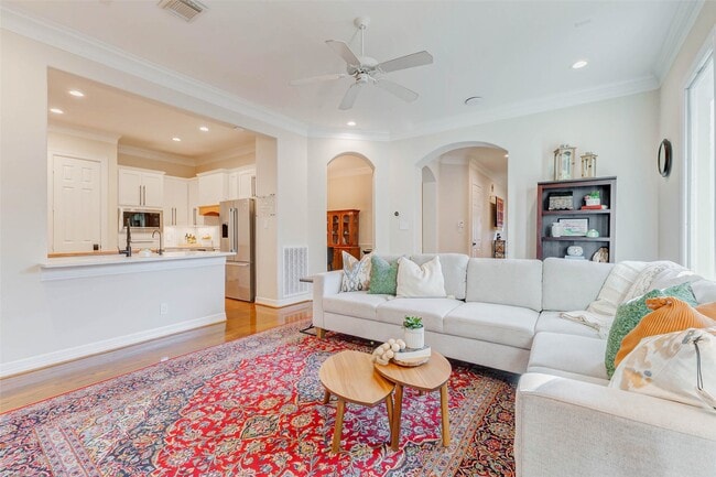 property at 2828 W Holcombe Blvd