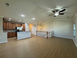 24648 Hutchinson Farm Dr in Sterling, VA - Building Photo - Building Photo