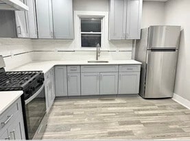 643 Elizabeth St in Utica, NY - Building Photo