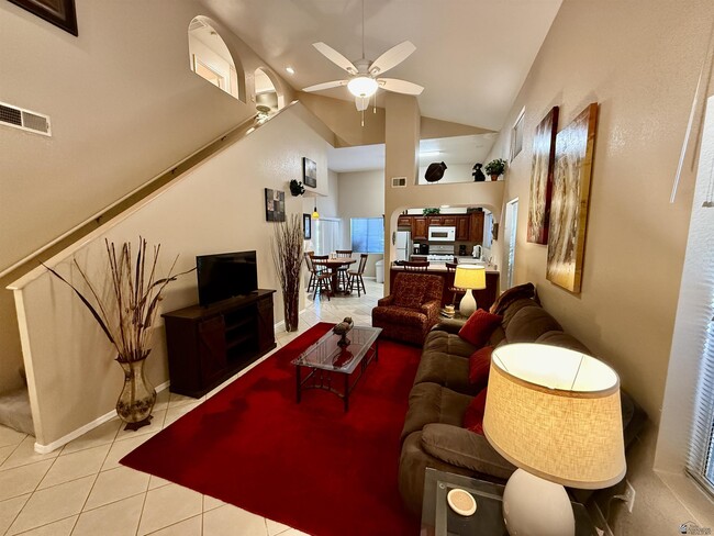 10685 Calle Raquel in Yuma, AZ - Building Photo - Building Photo