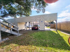 8002 Trapier Ave in New Orleans, LA - Building Photo - Building Photo