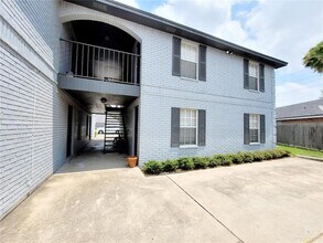 417 E Ulex Ave, Unit 4 in McAllen, TX - Building Photo - Building Photo