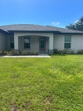 1202 NW 22nd Ave in Cape Coral, FL - Building Photo - Building Photo