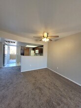 8070 W Russell Rd, Unit 2113 in Las Vegas, NV - Building Photo - Building Photo