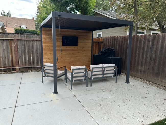 1845 San Luis Rd in Walnut Creek, CA - Building Photo - Building Photo