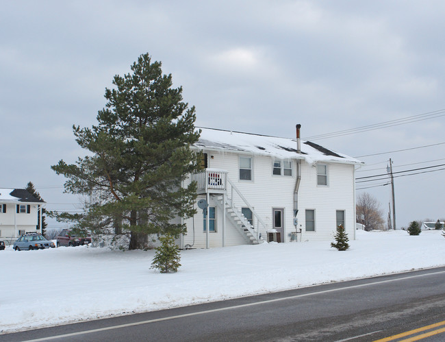 2520 County Road 28 in Canandaigua, NY - Building Photo - Building Photo